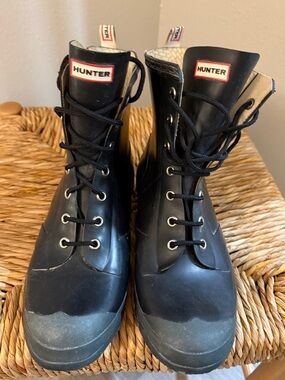 Hunter Lace Up Unisex Boots Black Women’s 11 Men’s 10 Preowned